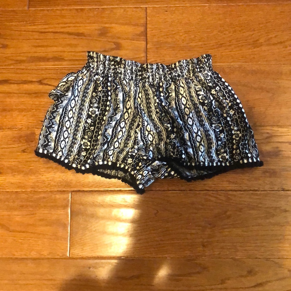 black and white booty shorts